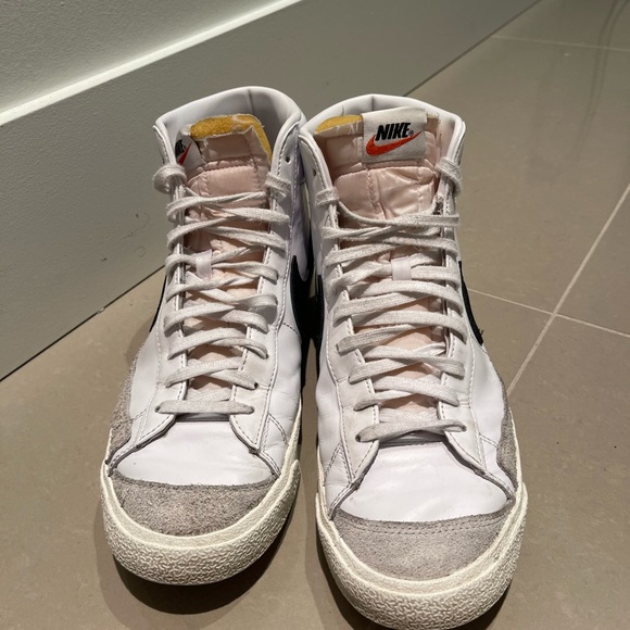 Nike Blazer Mid '77 Men’s 10.5 Vintage Looking Shoes - Picture 4 of 7